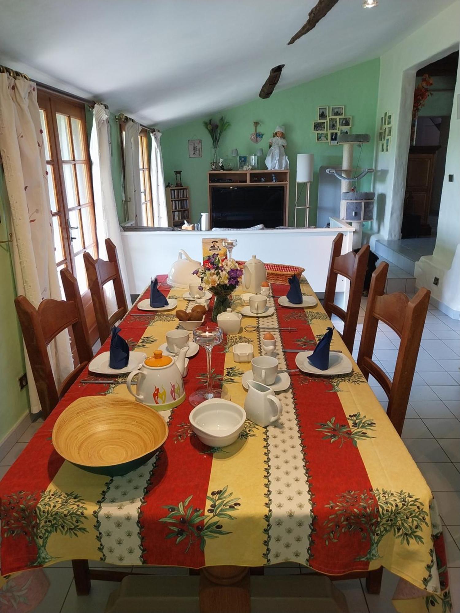 Les Bernus Bed & Breakfast Monfaucon  ภายนอก รูปภาพ